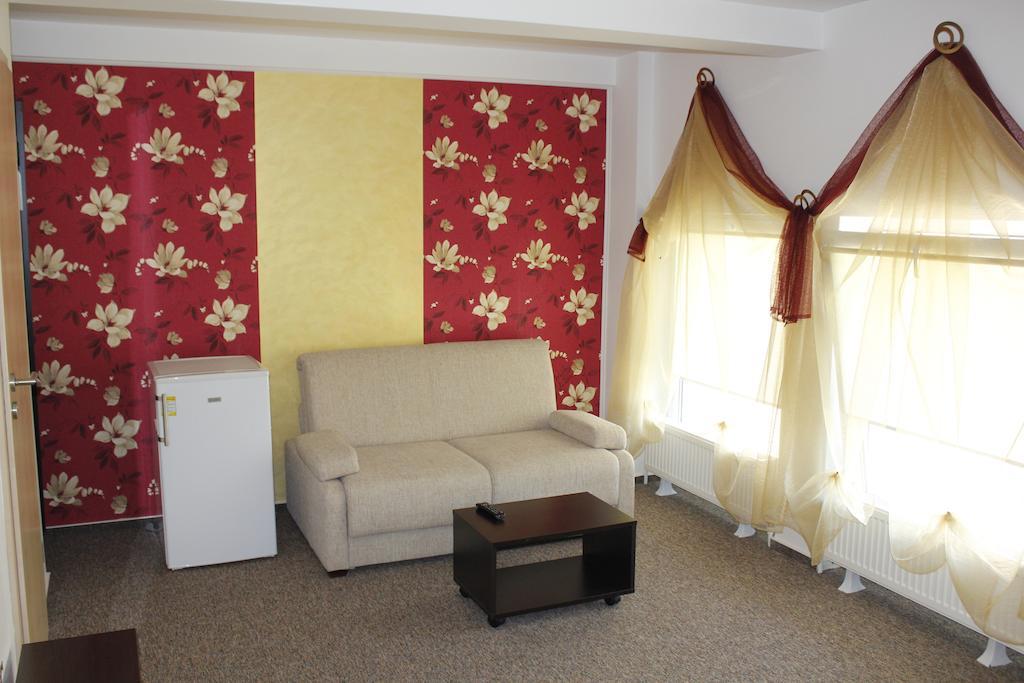 Hotel Lux Divina Braşov Camera foto