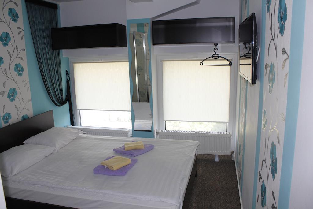 Hotel Lux Divina Braşov Camera foto