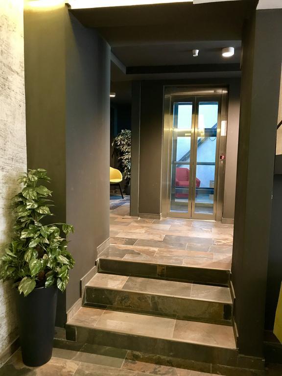 Hotel Lux Divina Braşov Esterno foto